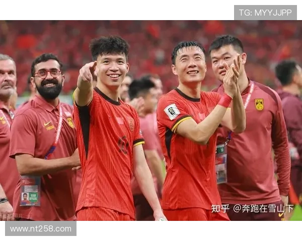 国足逆转取胜展现团队韧性年轻球员爆发助力再燃世界杯梦想 国足逆转取胜展现团队韧性年轻球员爆发助力再燃世界杯梦想