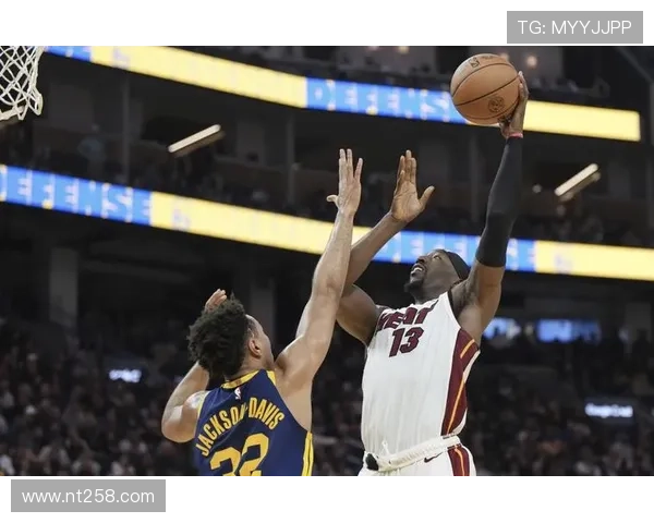 NBA最新动态:詹姆斯复出带领湖人迎战勇士 丁威迪亮眼表现助篮网迎来关键胜利 NBA最新动态:詹姆斯复出带领湖人迎战勇士 丁威迪亮眼表现助篮网迎来关键胜利