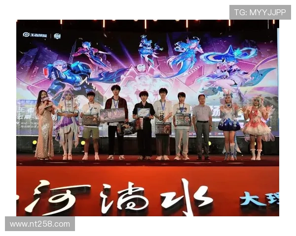 《全球电竞赛事热度攀升 各大俱乐部争夺冠军荣耀新趋势》